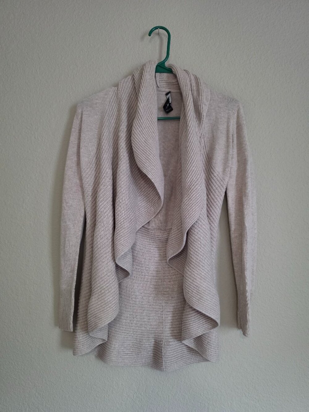 White House Black Market Women's Cardigan Size XS